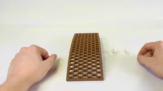 Video demonstration of how to apply suction cups and apply to tank wall. 