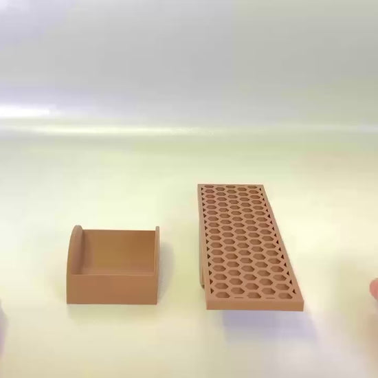 Video demonstration of how to put together hermit crab seesaw toy.